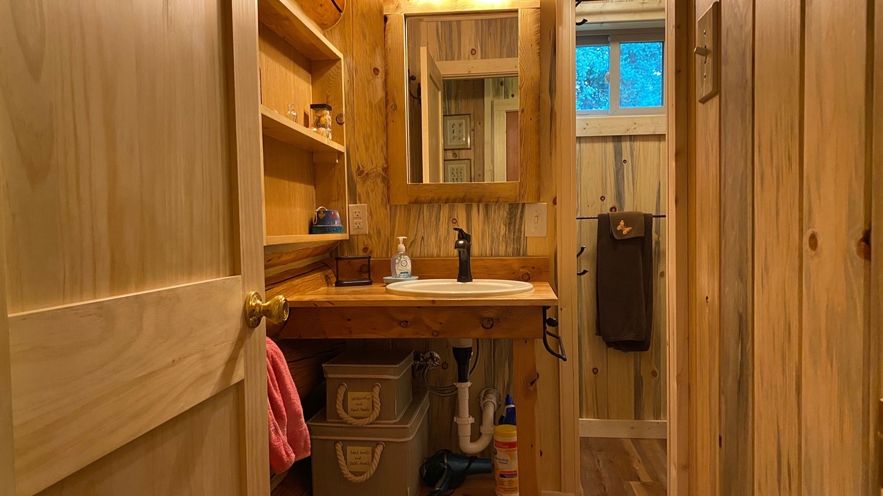 Photo of Bathroom in Lake City