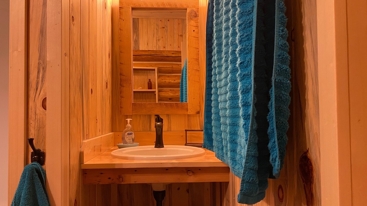 Photo of Bathroom in Lake City