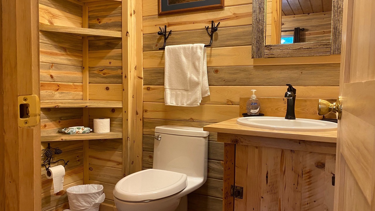 Photo of Bathroom in Lake City