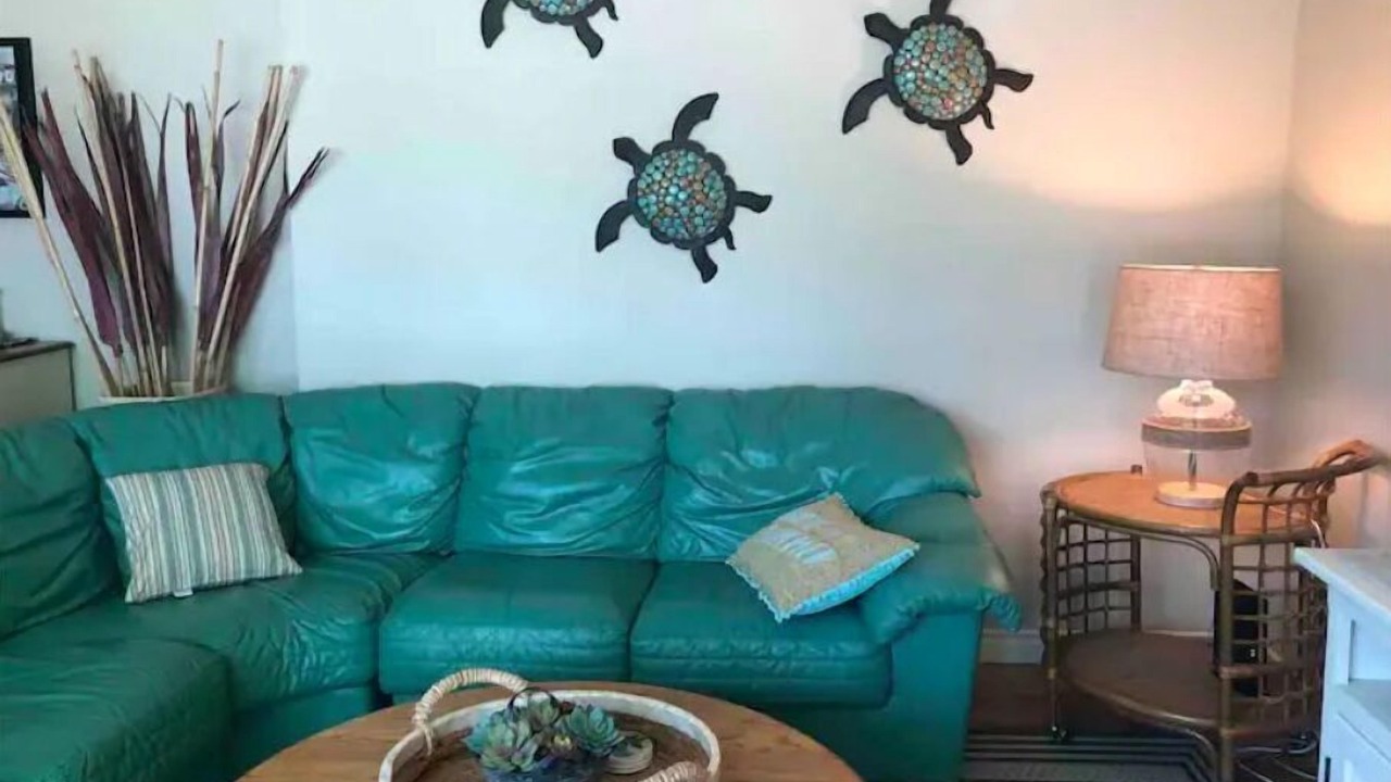 Photo of Livingroom in Okanagan-Similkameen