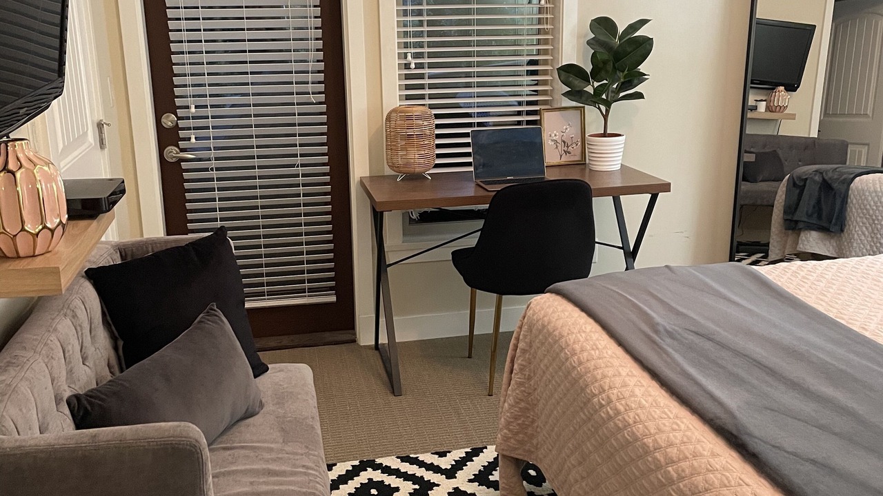Photo of Bedroom in Westbank