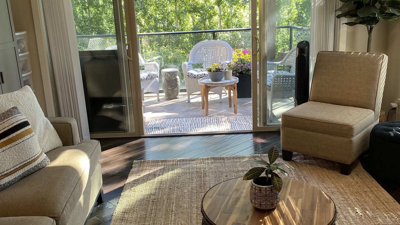 Photo of Livingroom in Westbank