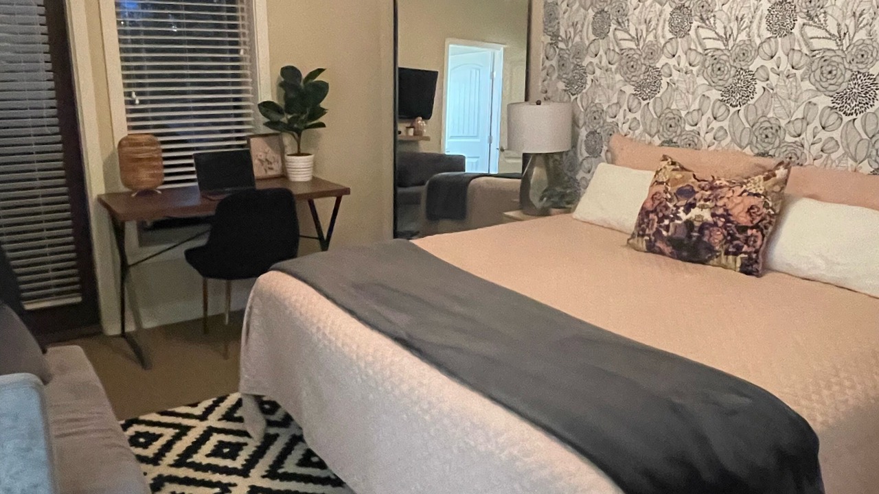 Photo of Bedroom in Westbank