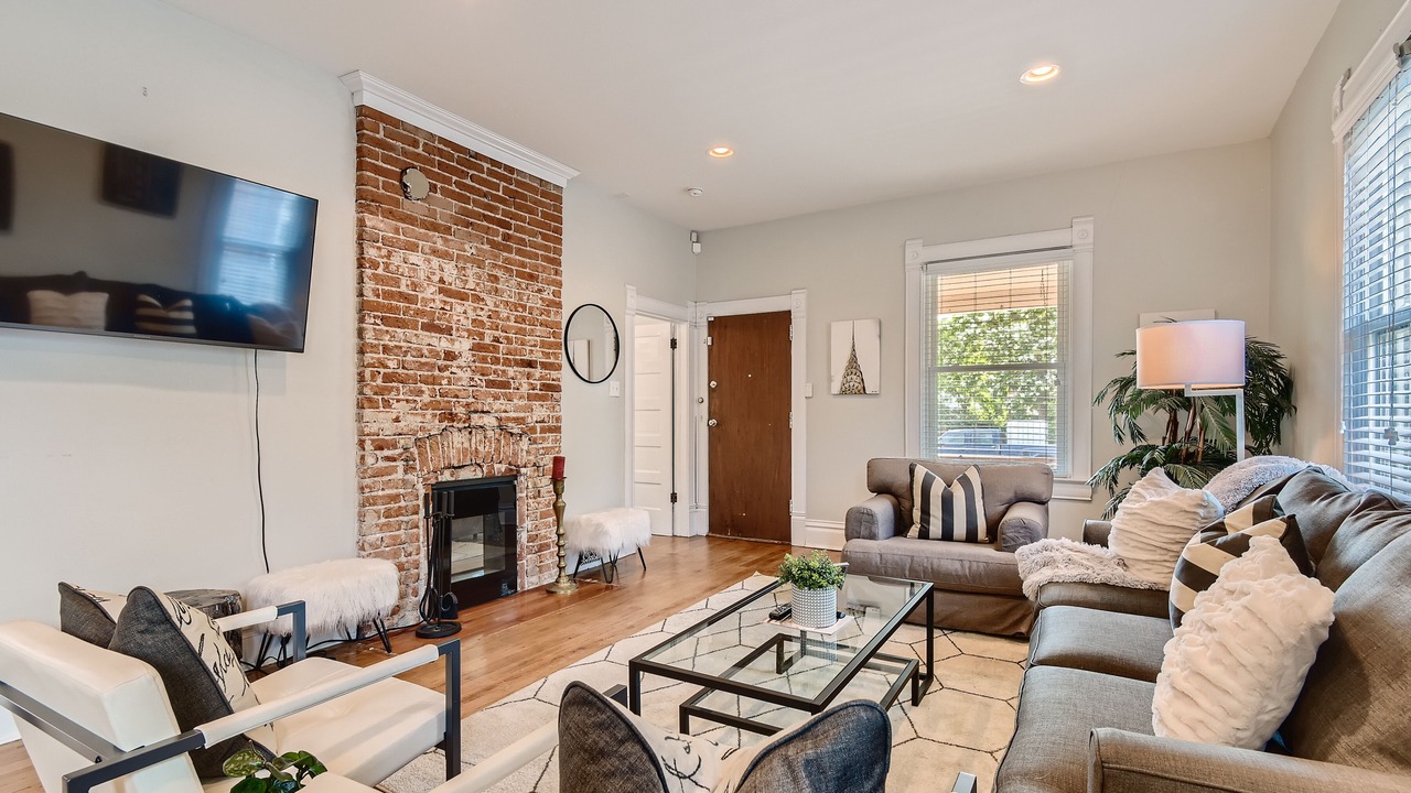 Photo of Livingroom in Highland