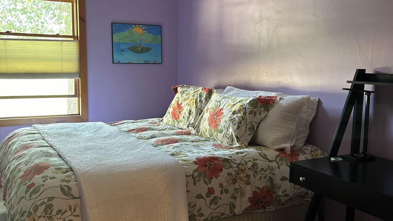 Photo of Bedroom in Lake City