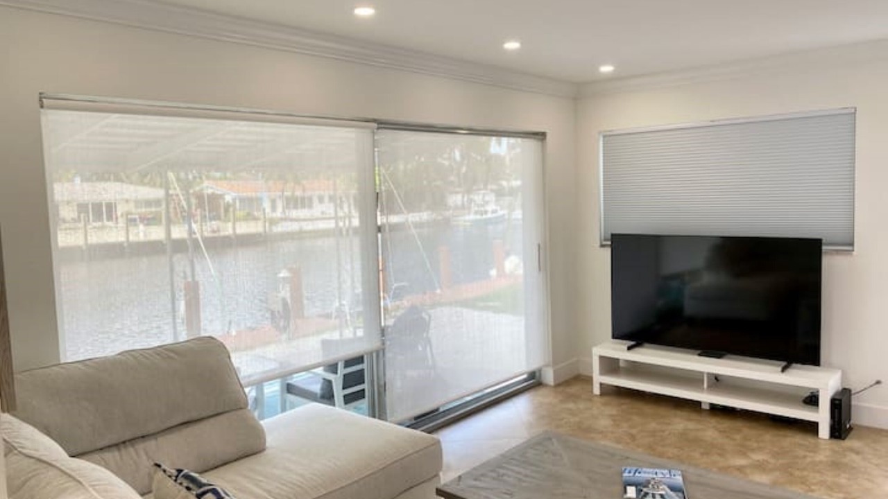 Photo of Livingroom in Harbor Village