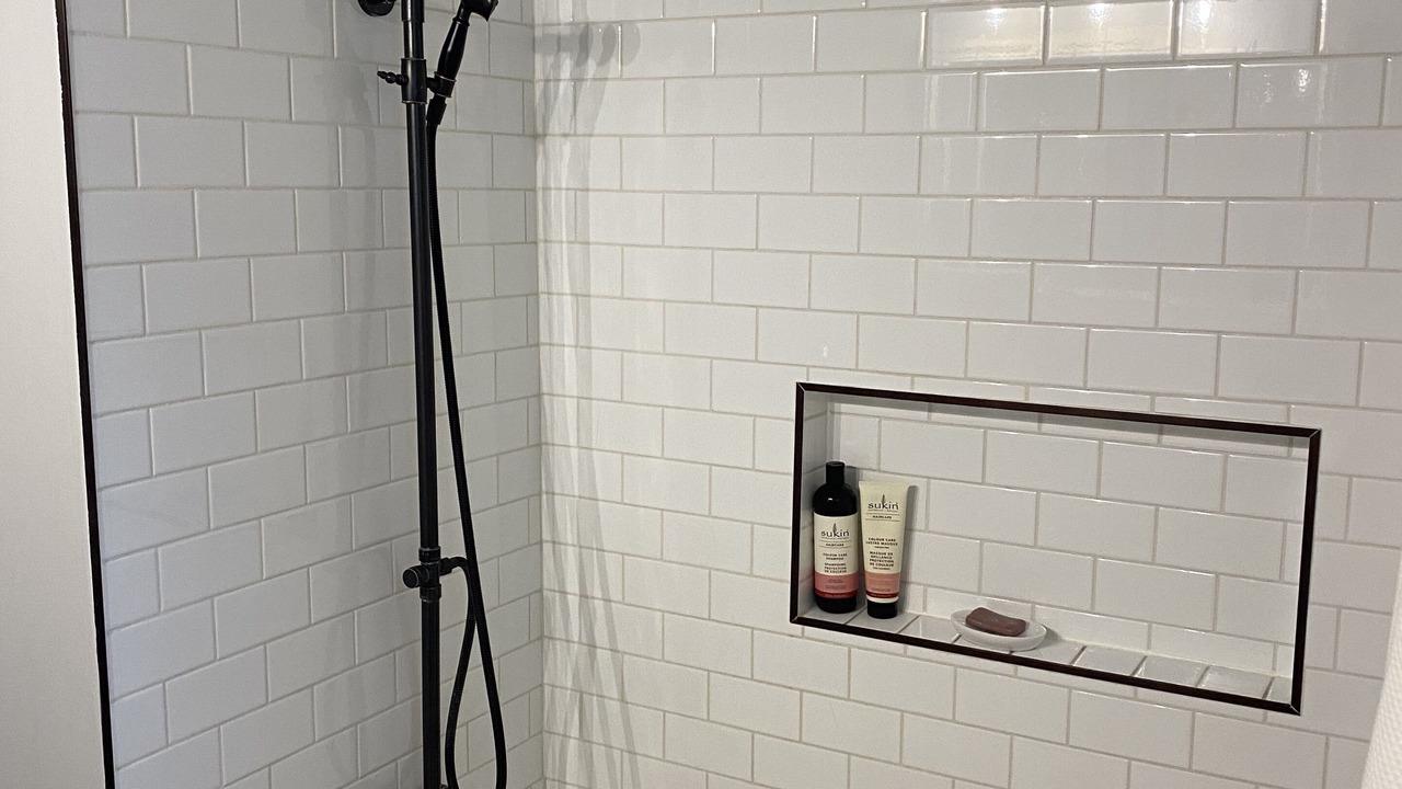 Photo of Bathroom in Okanagan-Similkameen