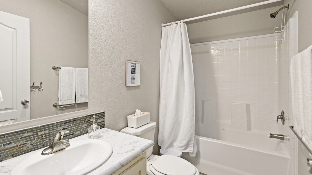 Photo of Bathroom in Carbondale