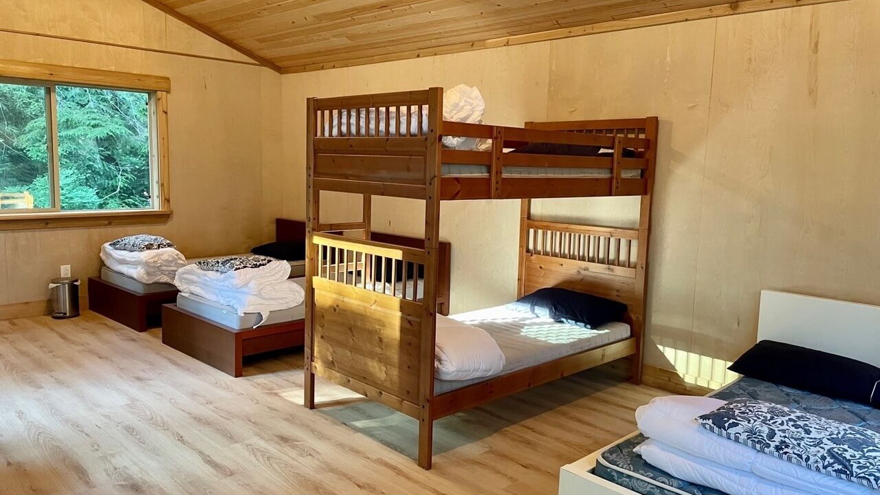 Photo of Bedroom in Savary Island