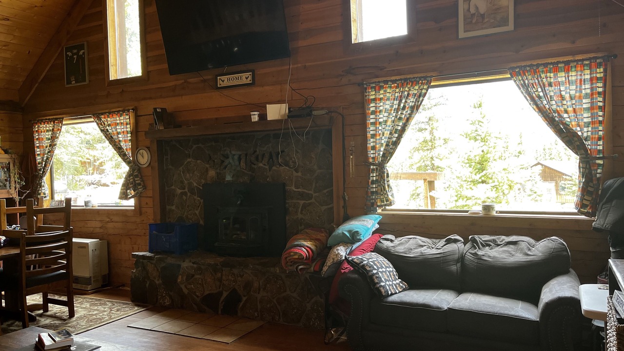Photo of Livingroom in Lake City
