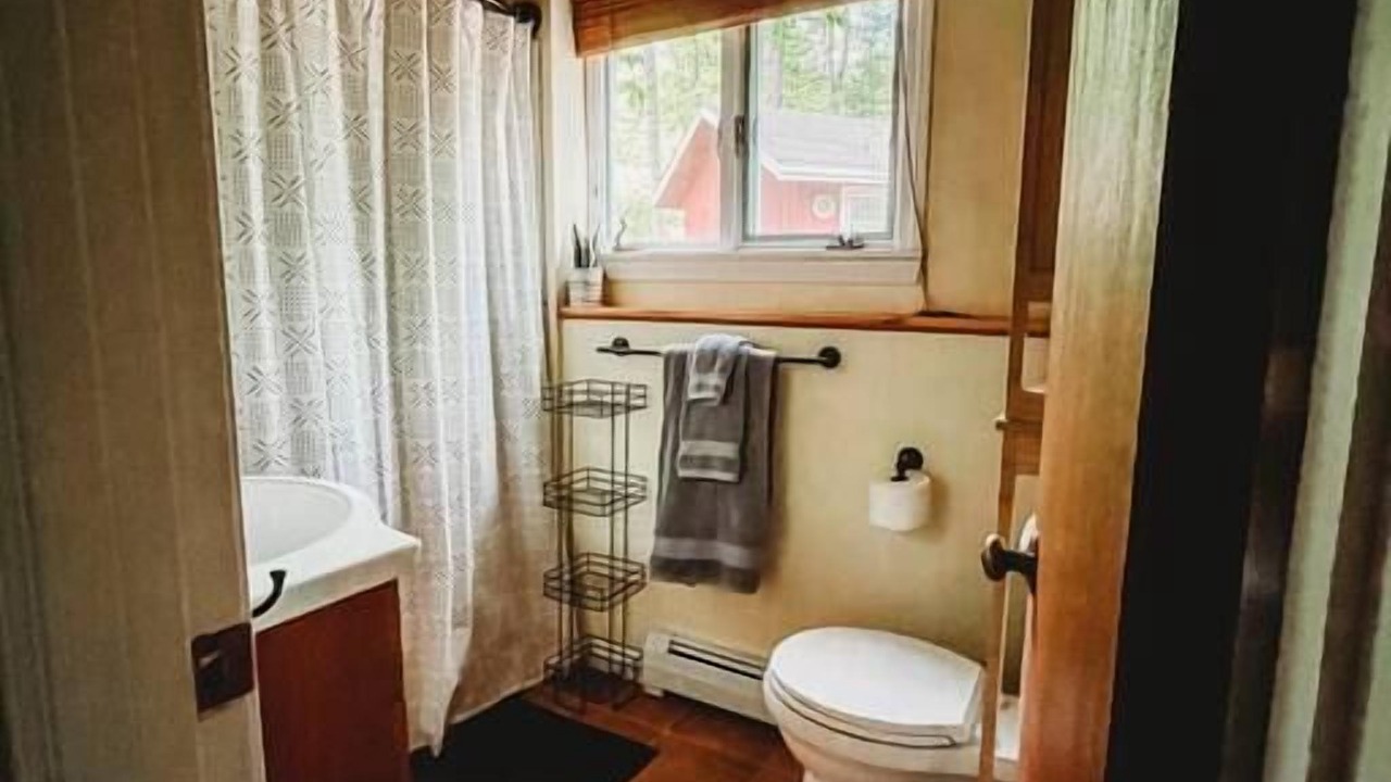 Photo of Bathroom in Bartlett