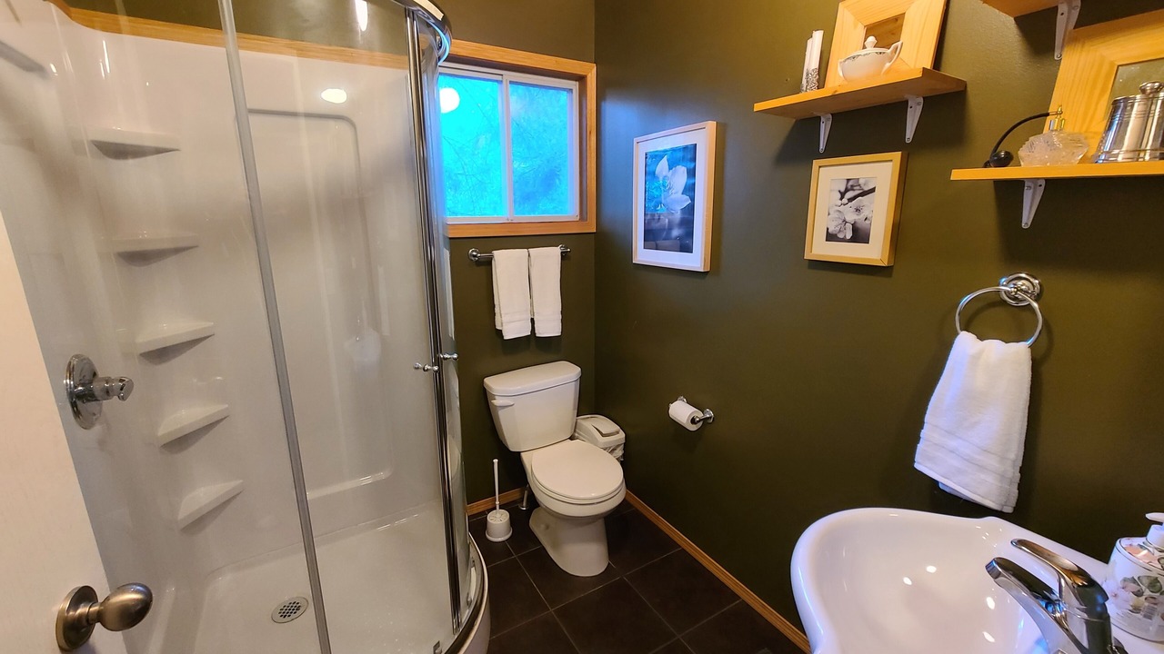 Photo of Bathroom in Sunbreaker Cove