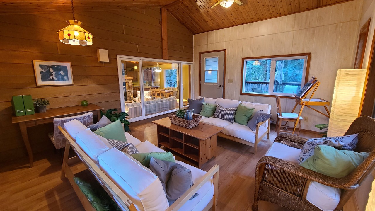 Photo of Livingroom in Sunbreaker Cove