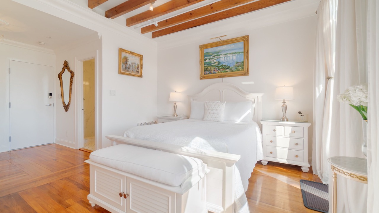 Photo of Bedroom in Palm Beach