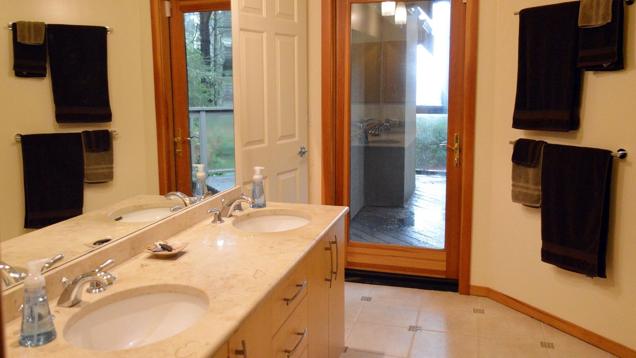 Photo of Bathroom in Juan de Fuca Electoral Area