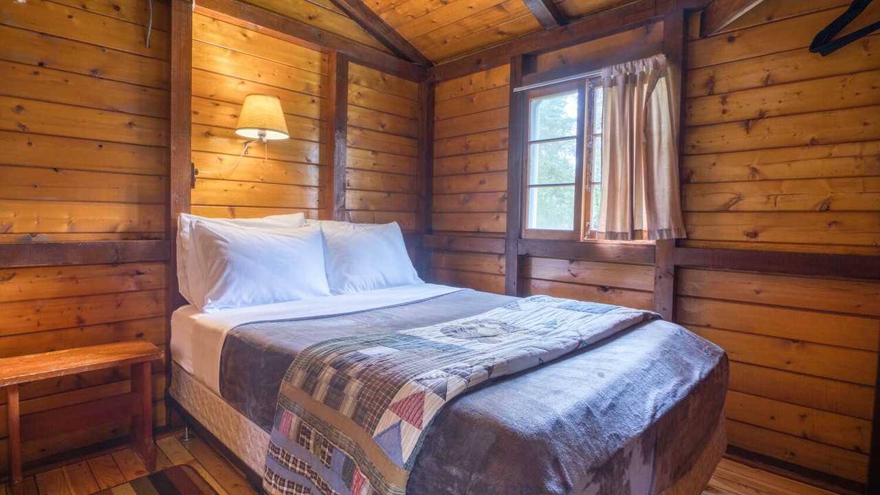 Photo of Bedroom in East Kootenay