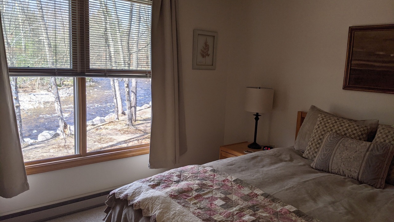 Photo of Bedroom in North Woodstock