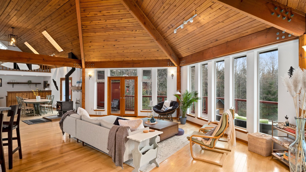 Photo of Bedroom in Juan de Fuca Electoral Area