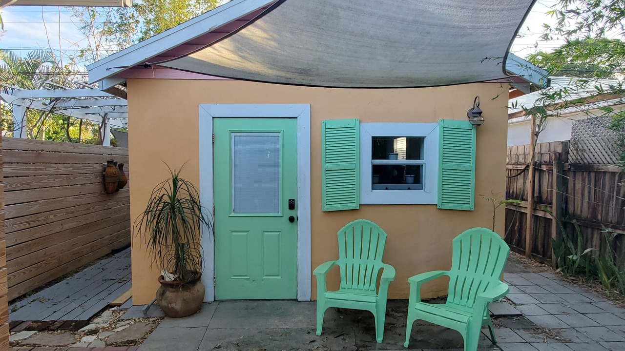 Photo of Patio Balcony in Riviera Beach