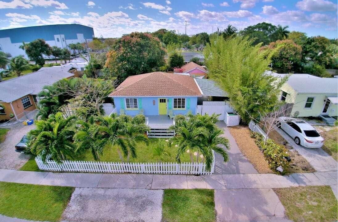 Photo of Outdoor in Riviera Beach