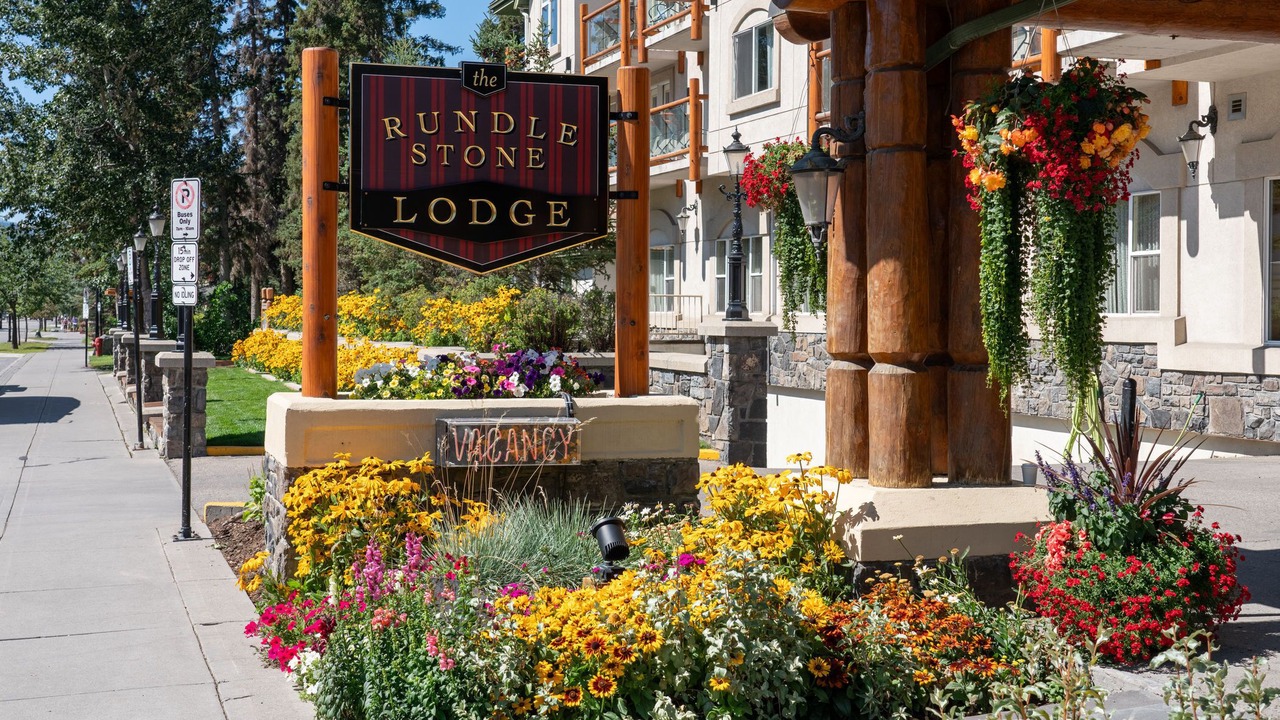 Photo of Others in Banff