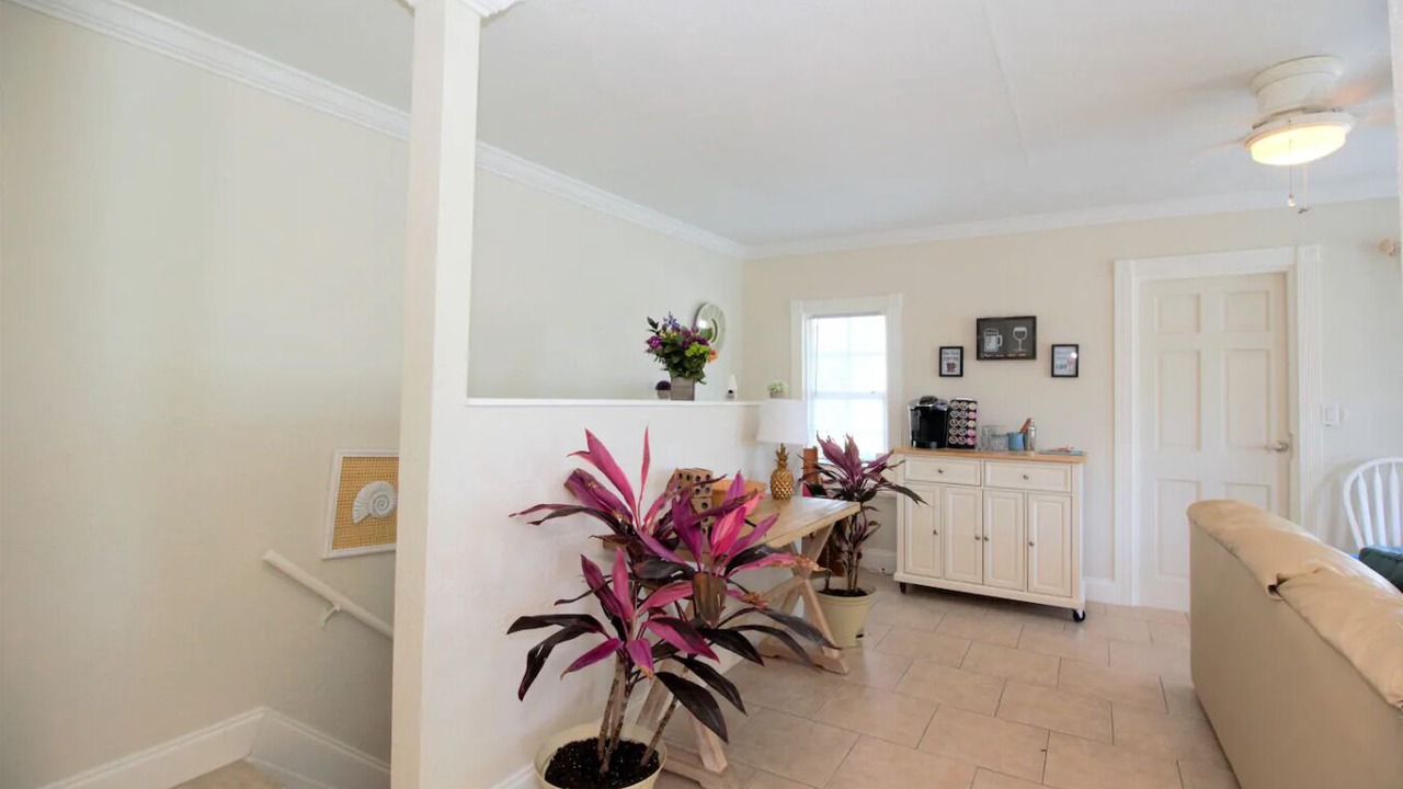Photo of Bedroom in Mango Groves