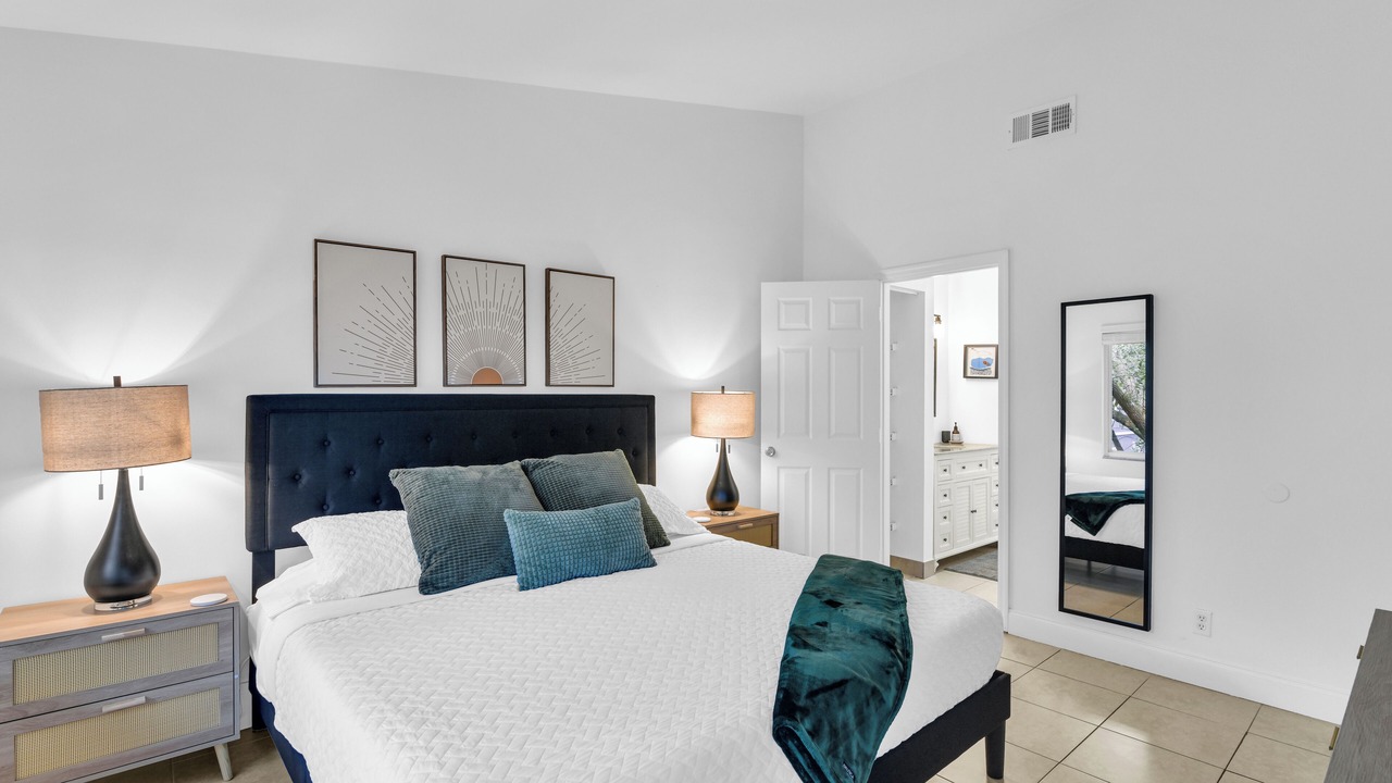 Photo of Bedroom in Mission Bay