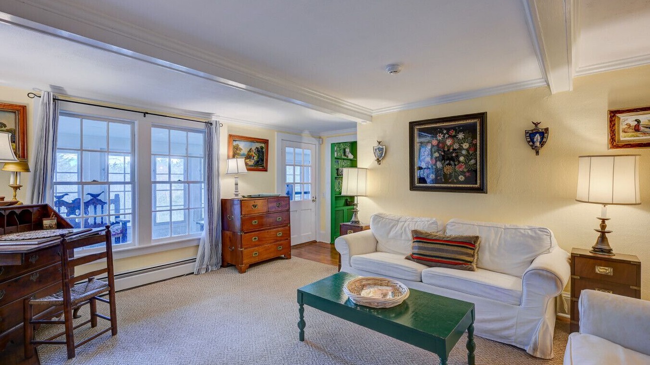 Photo of Livingroom in Bartlett