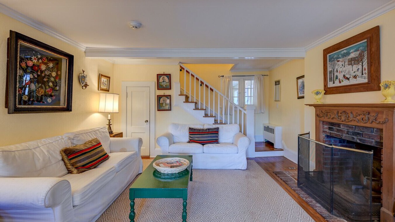 Photo of Livingroom in Bartlett