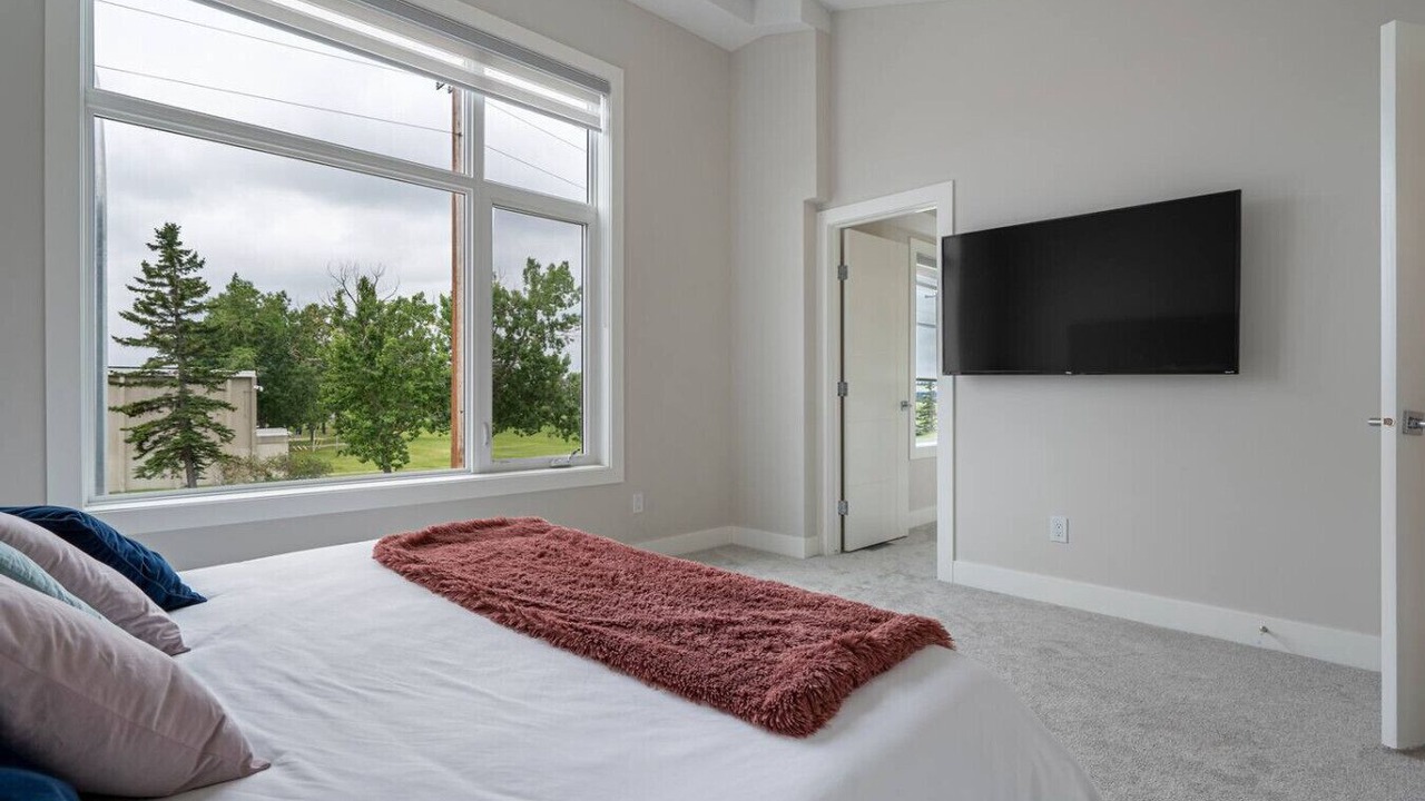 Photo of Bedroom in Marda Loop