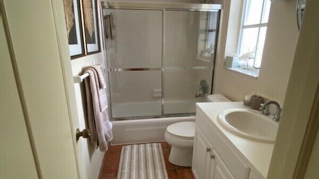 Photo of Bathroom in Lake Ida Shores