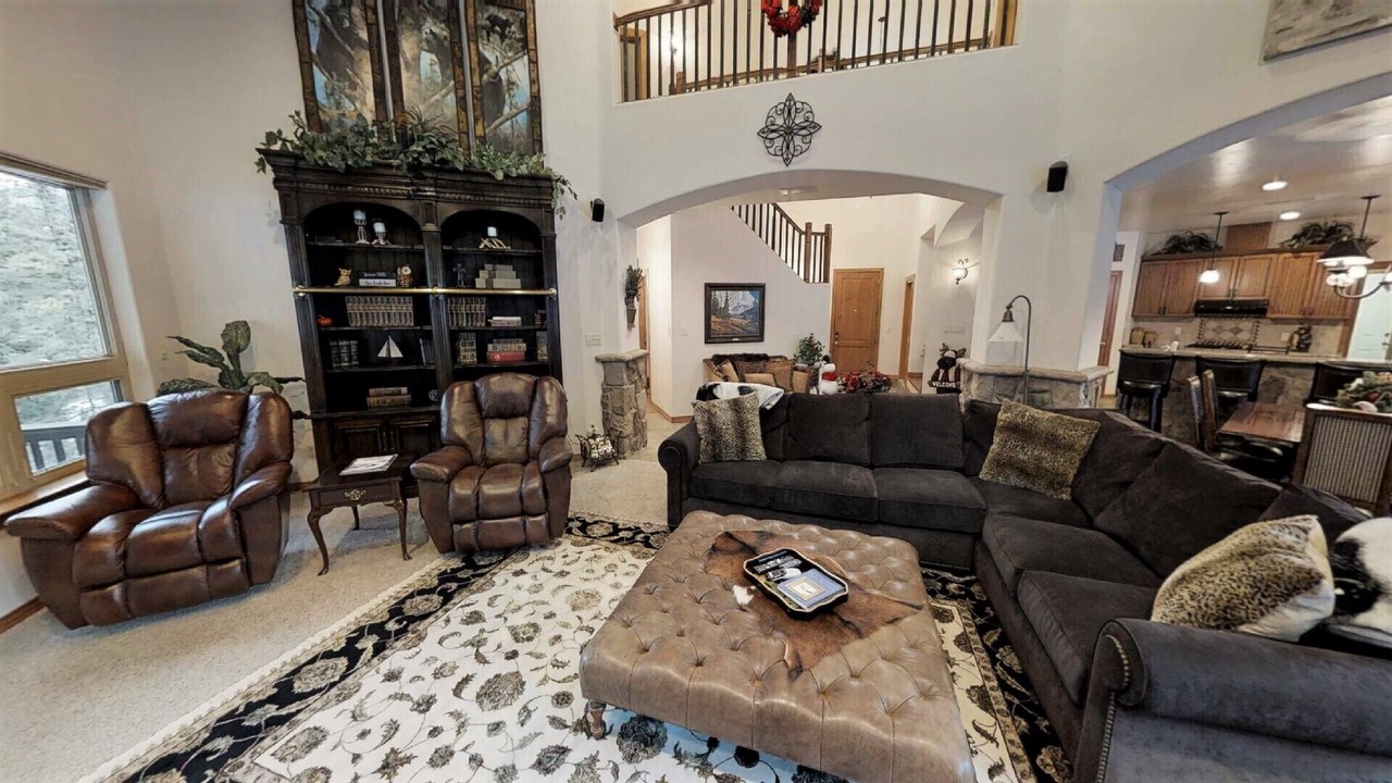 Photo of Livingroom in Red River