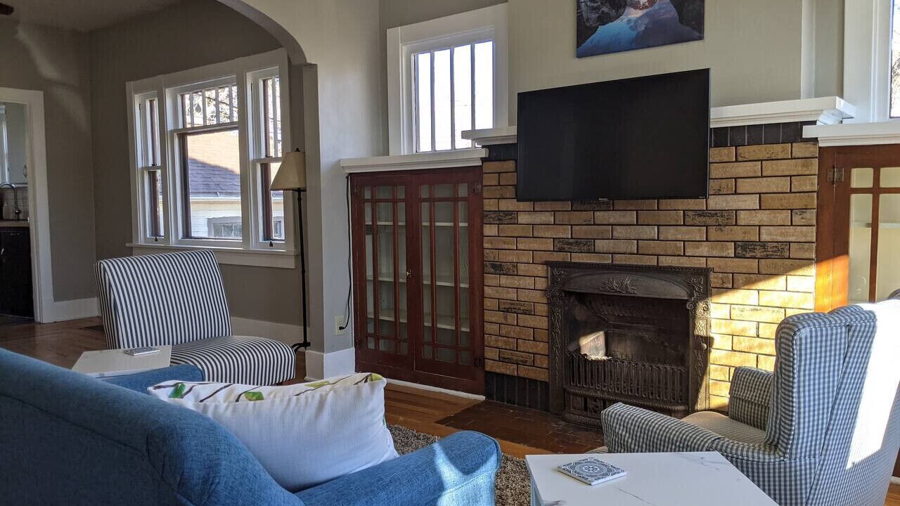 Photo of Livingroom in Laramie