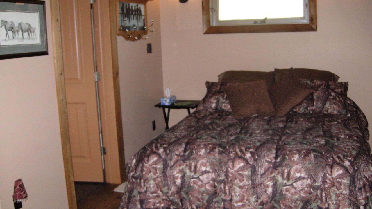 Photo of Bedroom in Empress