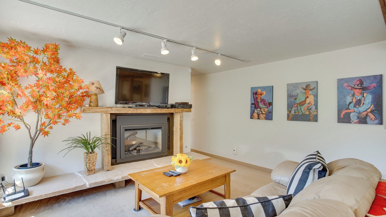 Photo of Livingroom in Ridgway