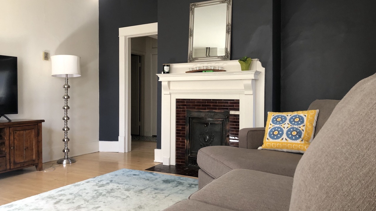 Photo of Livingroom in Saskatoon Downtown