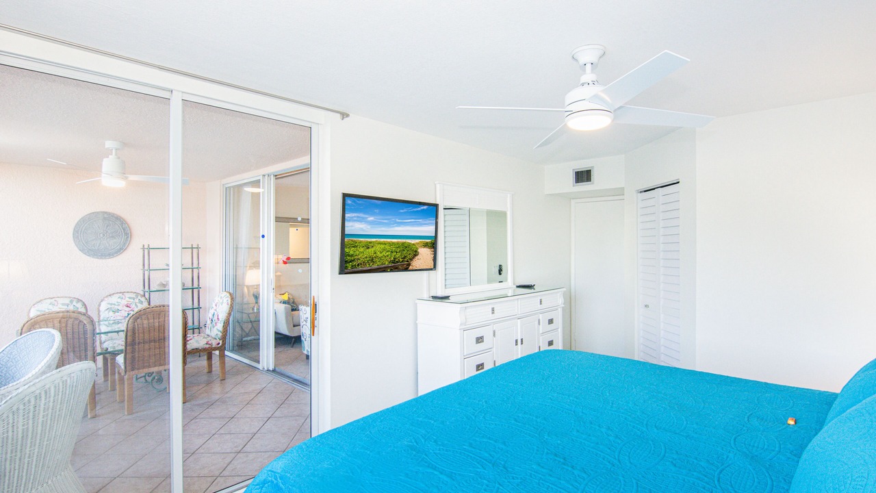 Photo of Bedroom in Jupiter Bay