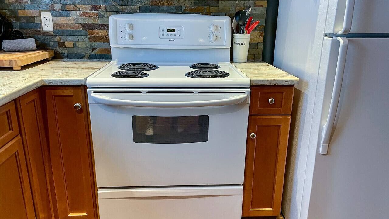 Photo of Kitchen in Okanagan-Similkameen