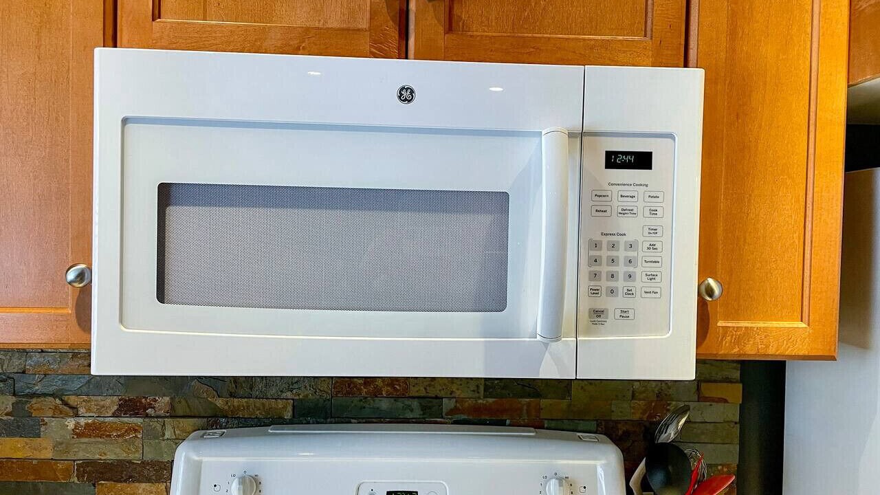 Photo of Kitchen in Okanagan-Similkameen