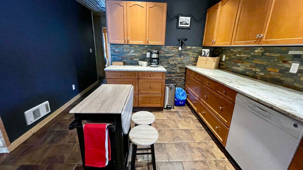 Photo of Kitchen in Okanagan-Similkameen