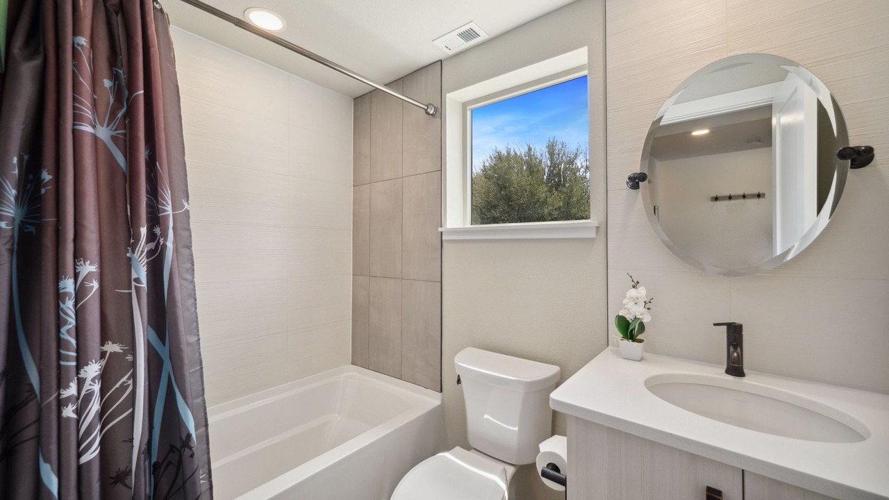 Photo of Bathroom in Old Town North