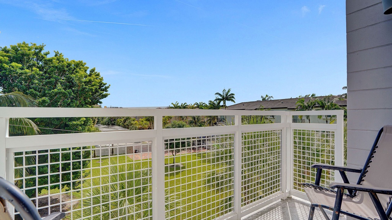 Photo of Patio Balcony in Pompano Beach