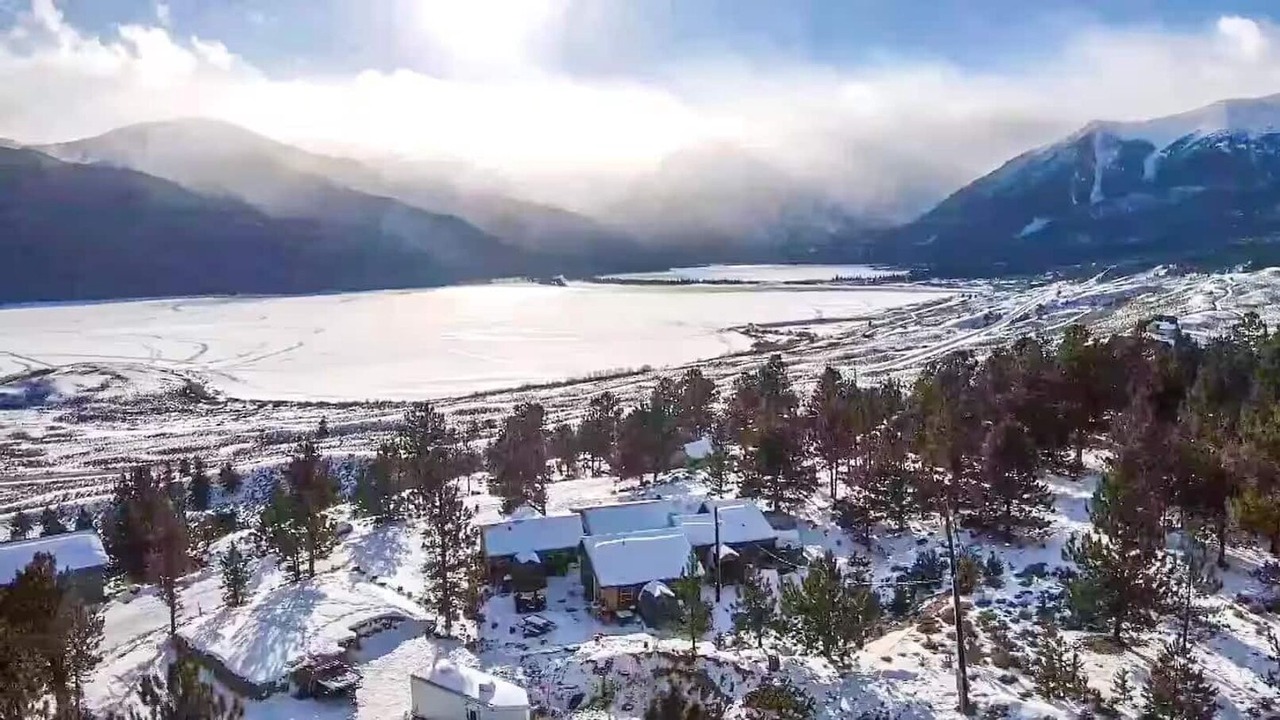 Photo of Others in Twin Lakes