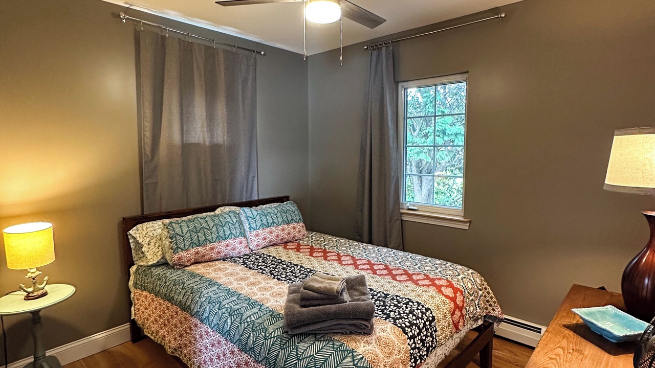 Photo of Bedroom in Malletts Bay