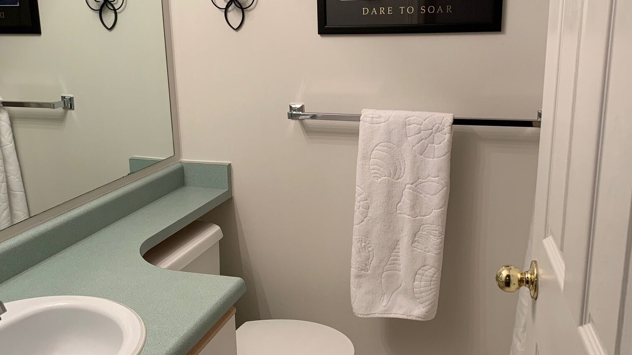 Photo of Bathroom in Big White Ski Resort