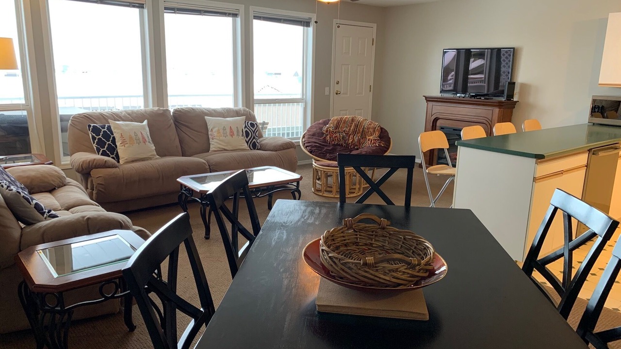 Photo of Livingroom in Big White Ski Resort