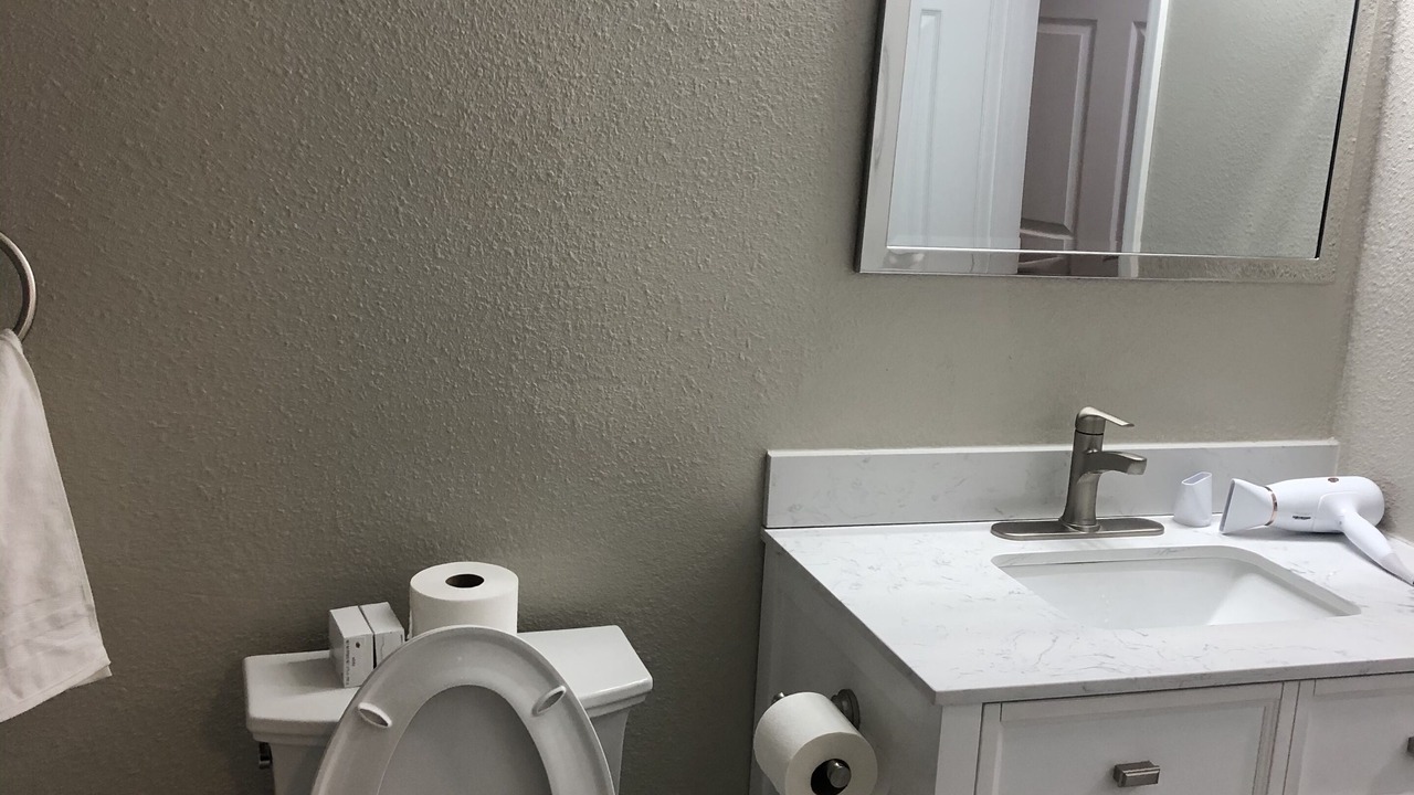 Photo of Bathroom in Aurora