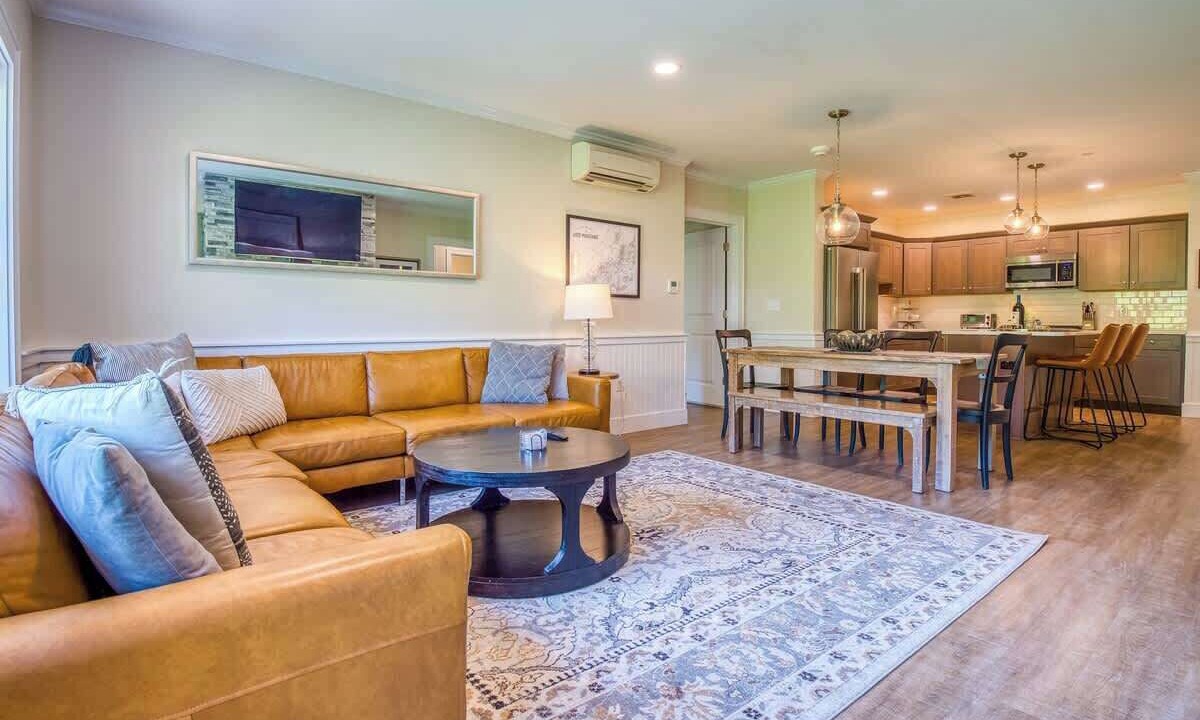 Photo of Livingroom in North Conway