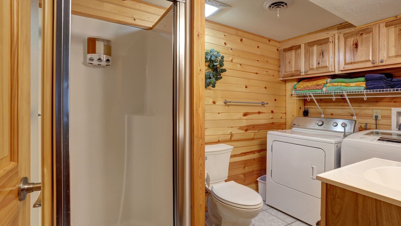 Photo of Bedroom in Hermosa