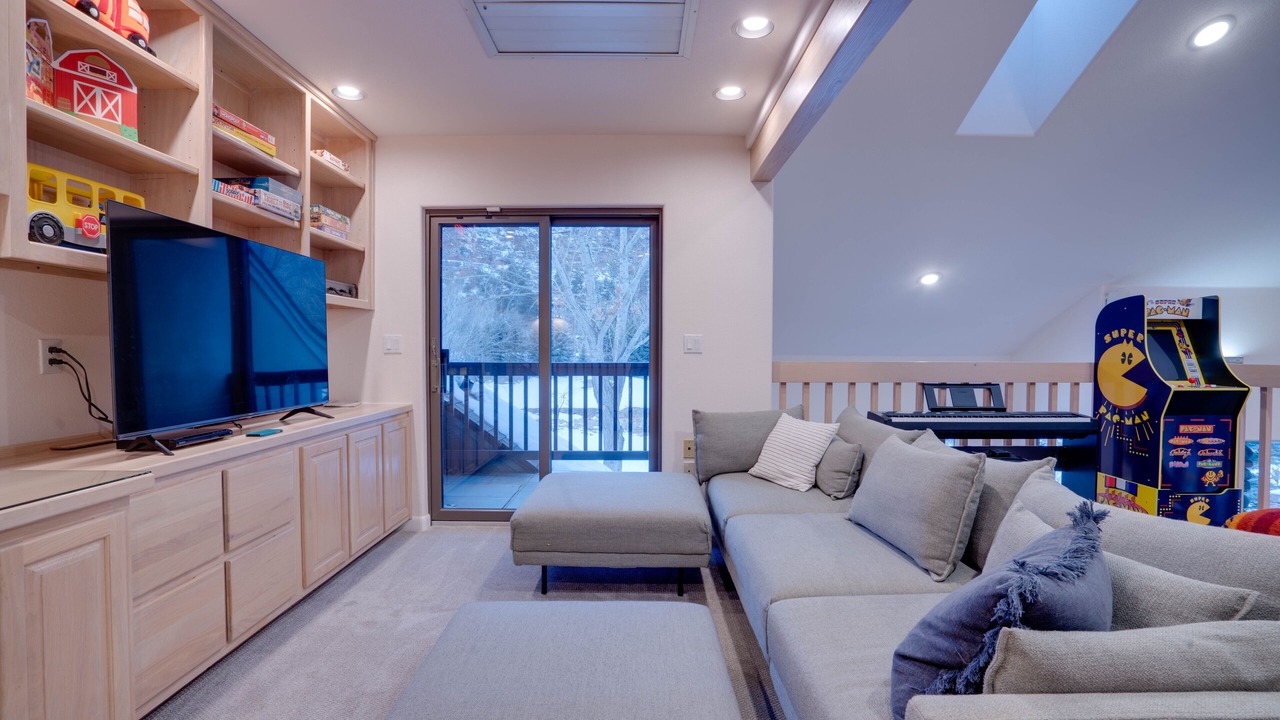 Photo of Livingroom in Dalton Ranch